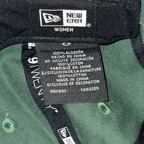 Women Green Bay Packers NFL New Era Adjustable Cap OSFM - Picture 9 of 13